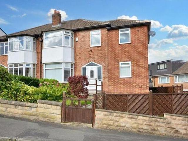 House for sale in Pudsey, West Yorkshire