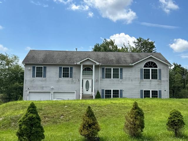 House for sale in Blakeslee, Pennsylvania