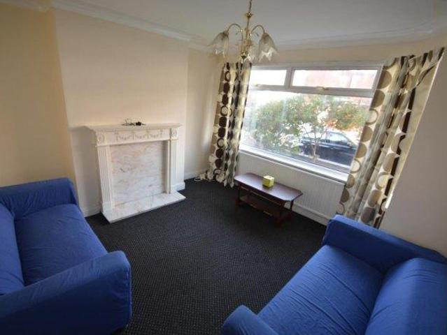 House for rent in Beckett Park, Headingley