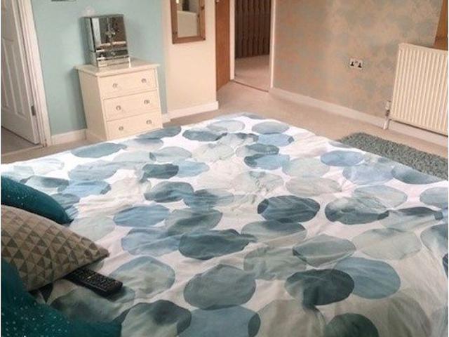 Room for rent in Ash Green, Guildford