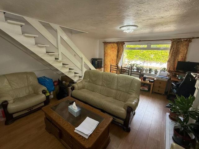 House for rent in Llandough