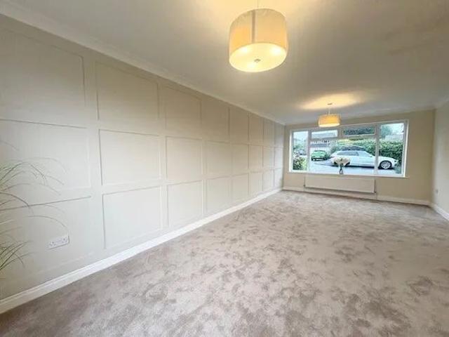 House for rent in Bradshaw, Lee Bank
