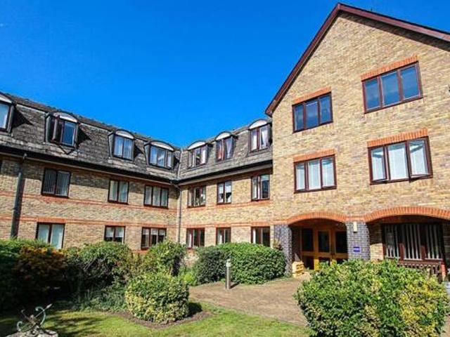 House for sale in Lyons, Greater London
