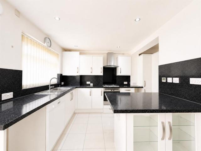 House for rent in London Borough of Hounslow, Greater London