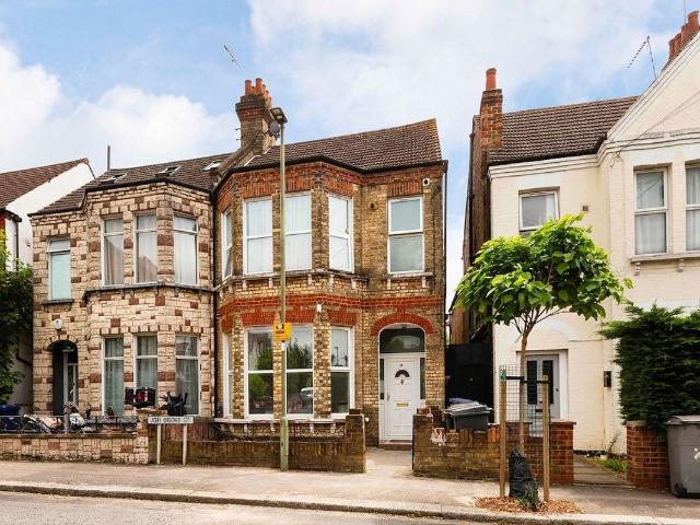 Studio for rent in Greater London
