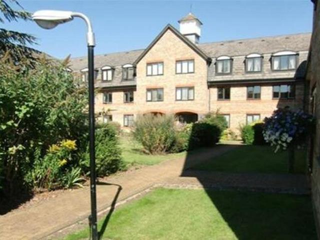 House for rent in Lyons, Greater London
