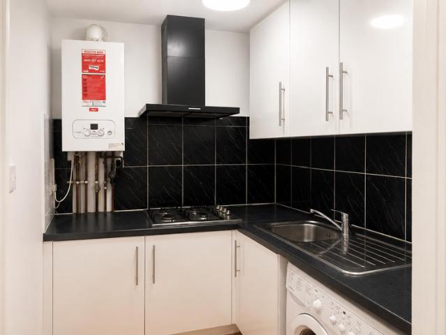 Studio for rent in London Borough of Ealing, Greenford