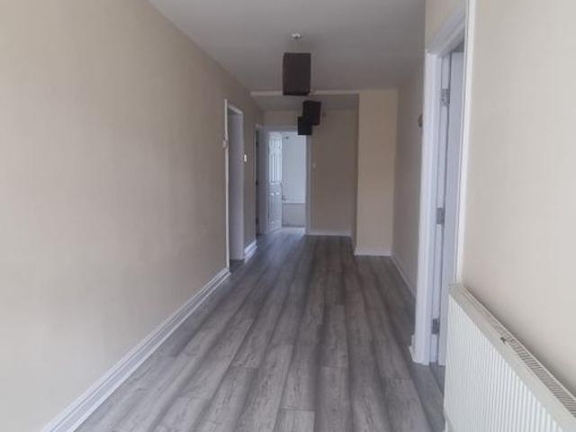House for rent in London Borough of Ealing, Greenford
