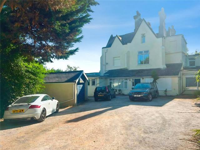 Apartment for rent in Upton, Babbacombe