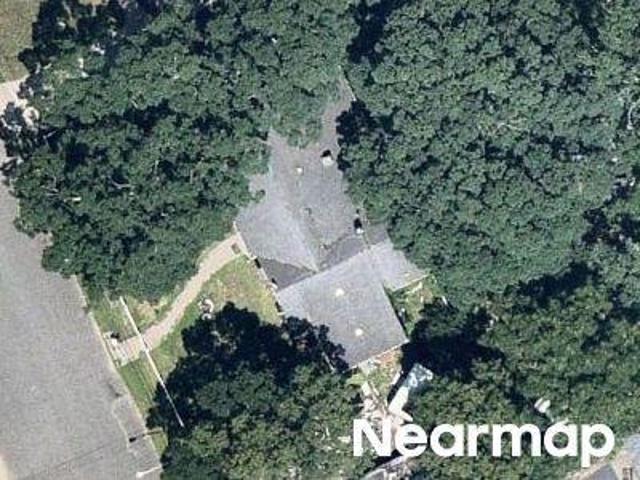 House for sale in Babylon, New York