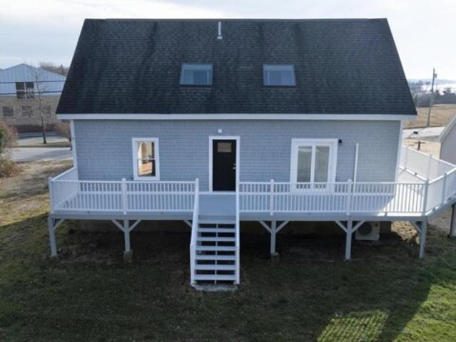 House for sale in Bailey Island, Maine