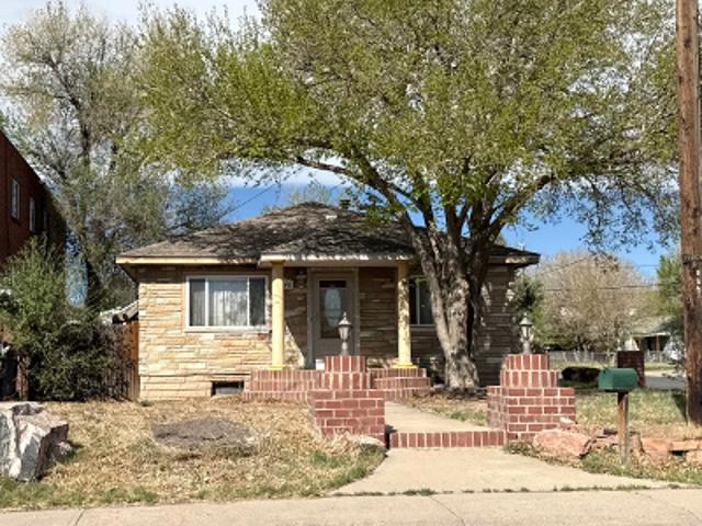 House for sale in Commerce City, Colorado