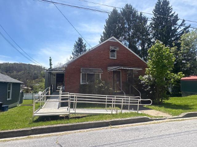 House for sale in Elk, Pennsylvania