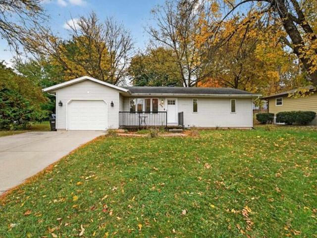 House for sale in Oregon, Wisconsin