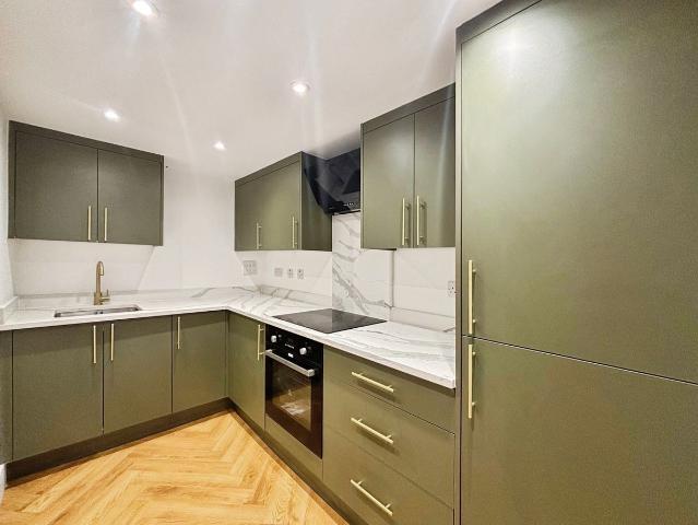 Apartment for rent in Wyke, Westborough
