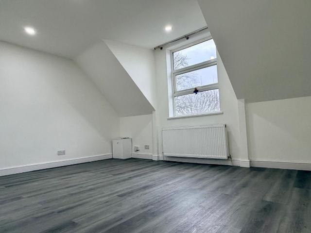 Apartment for rent in Crumpsall, Manchester