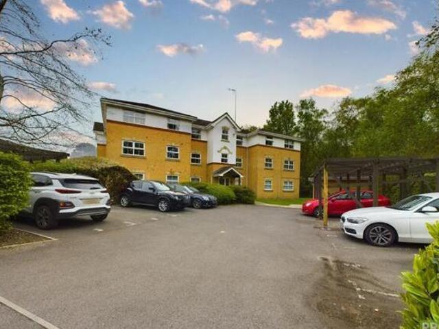 House for sale in Surrey