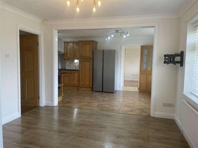 House for rent in West Butsfield, Satley