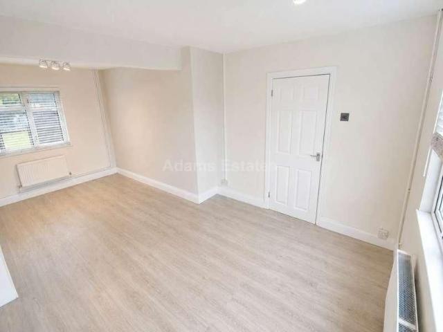 House for rent in Southcote, Reading