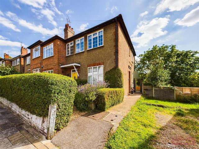 Apartment for rent in Harrow On The Hill, Isle Of Man