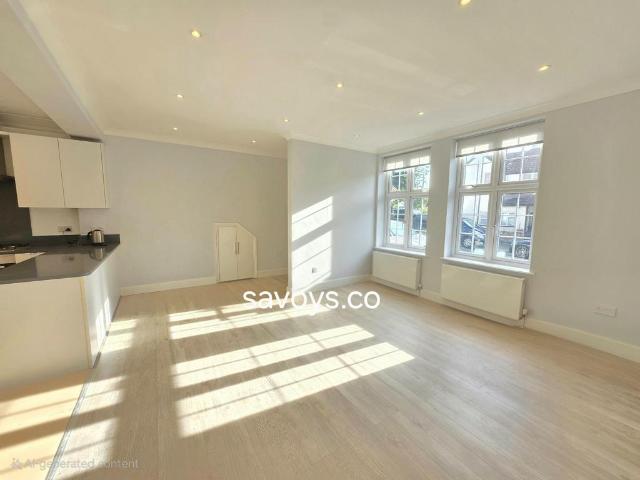 Apartment for rent in Temple Fortune, Greater London