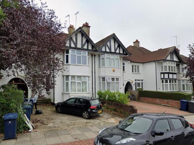 Apartment for rent in Temple Fortune, Greater London