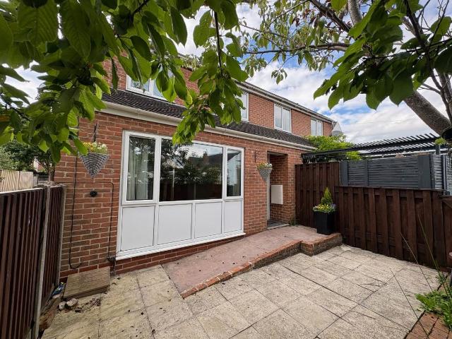 Apartment for rent in Cheadle, Kingsley Moor