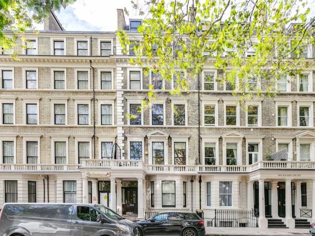 Studio for rent in South Kensington, Greater London