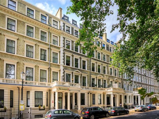 Apartment for rent in South Kensington, Greater London