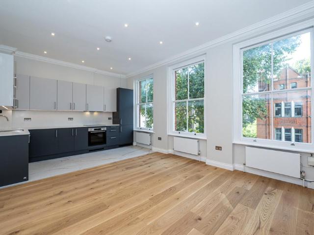 Apartment for rent in South Kensington, Greater London