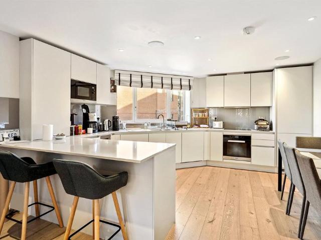 House for rent in Greater London