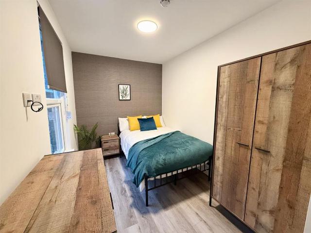 Room for rent in Southend City Centre Neighbourhood, Southend-on-Sea