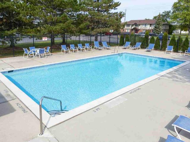 Apartment for rent in Woodhaven, Wayne County