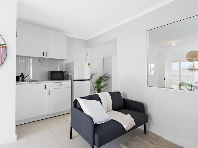 Room for rent in Ashby, Western Australia