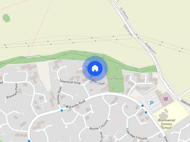 Apartment for rent in Woodhall Farm, Pouchen End