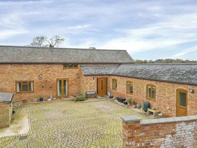 House for sale in Stanford On Avon, Leicestershire