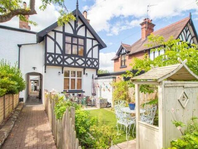 House for sale in Lyons, Greater London
