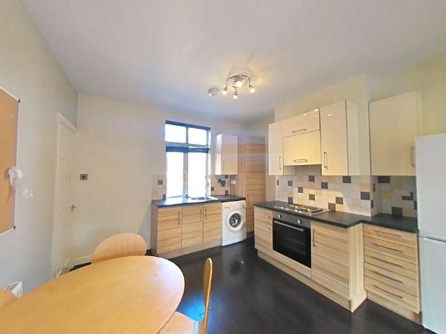 House for rent in Elmfield, Leicestershire