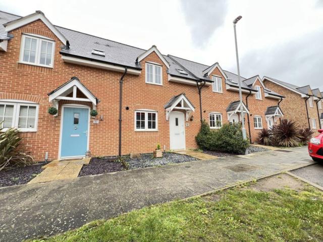 Apartment for rent in Priors Hall Park, Weldon