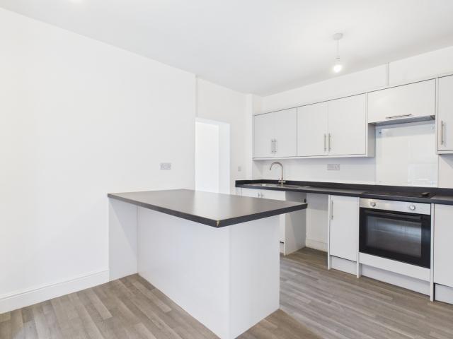 House for rent in Lakenham, East Bank