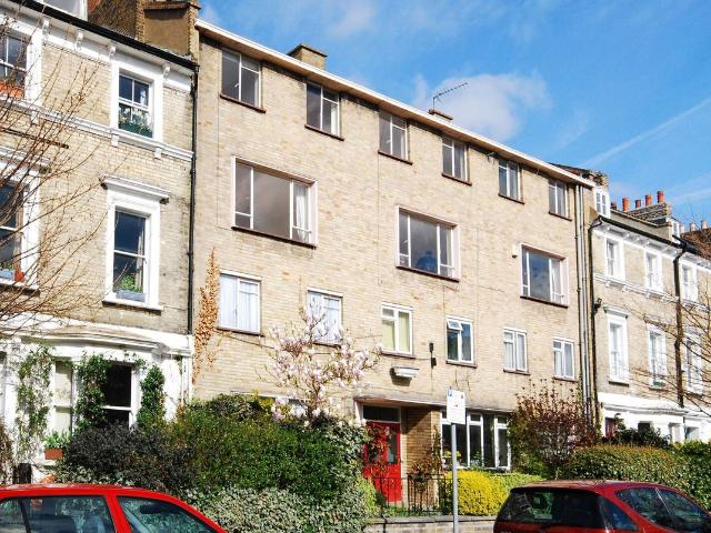 Apartment for rent in Shepherd's Bush, Greater London