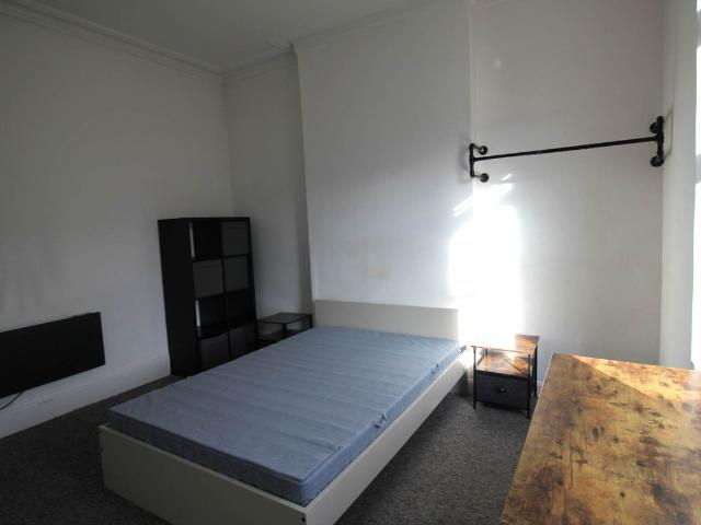 Room for rent in Weston-super-mare, North Somerset