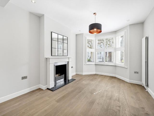 House for rent in Fulham, Sands End