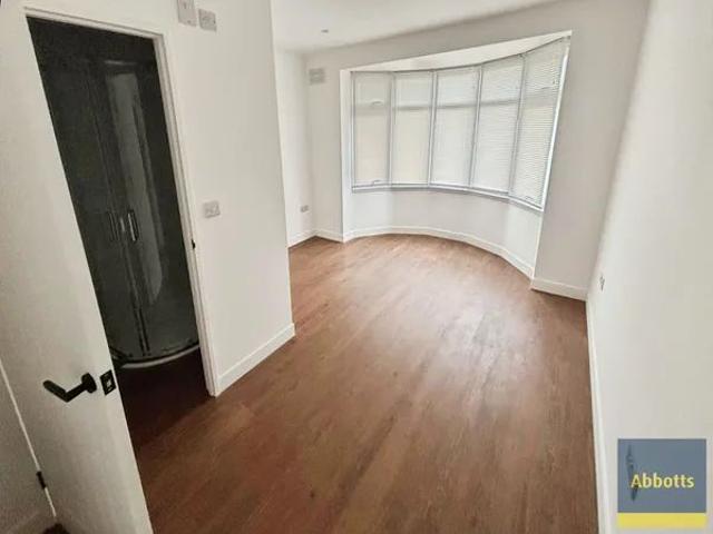 House for rent in Castle Hill, Key Street