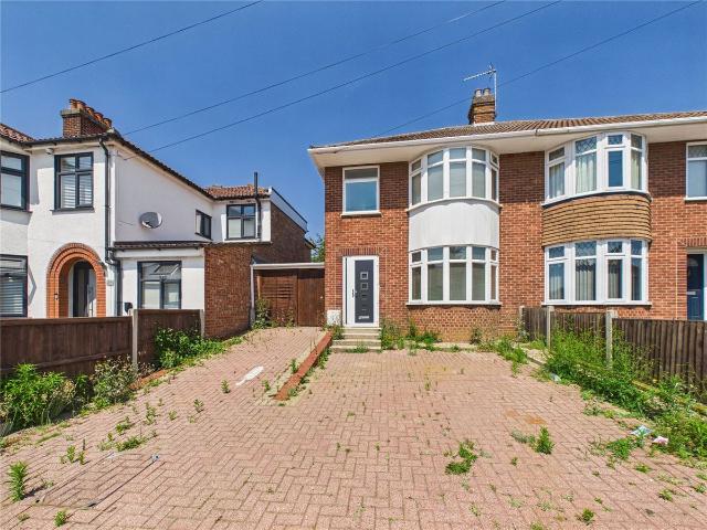 House for rent in Castle Hill, Key Street
