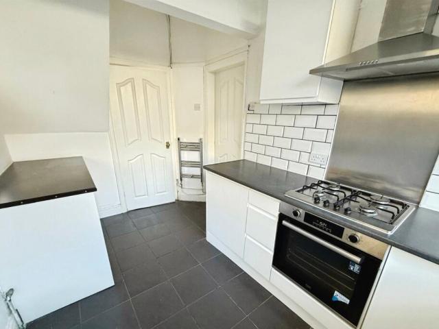 House for rent in Orrell Park, Calderstones