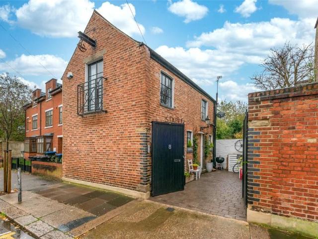 House for rent in London Borough of Brent, Greater London