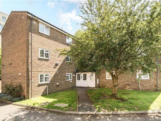 Apartment for rent in London Borough of Wandsworth, Greater London