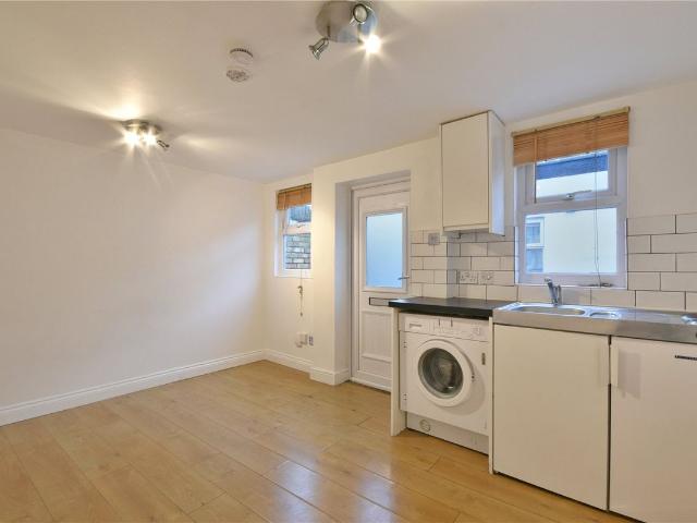 Studio for rent in Homerton, Greater London
