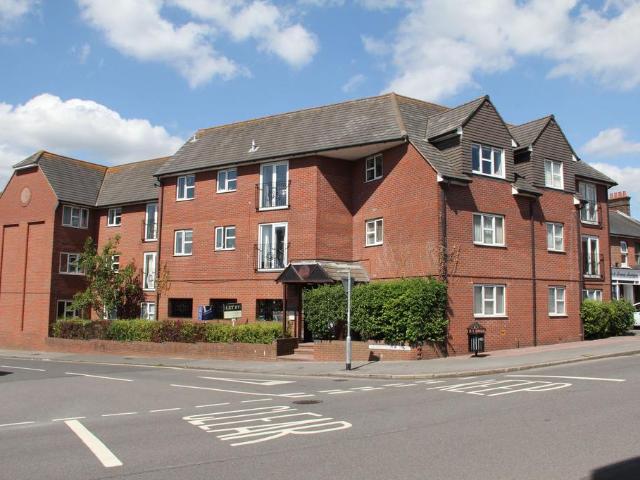 Apartment for rent in Haywards Heath, Mid Sussex